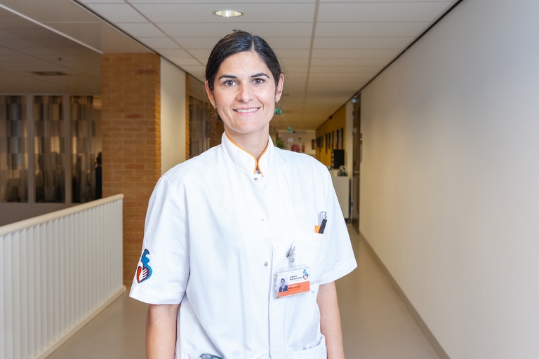 Trajkovic-Vidakovic, Marija (2019) Internist-oncoloog, headervisual